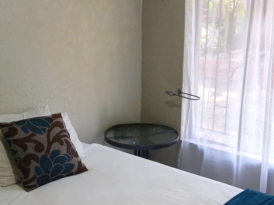 8 Bedroom Property for Sale in Cashan North West